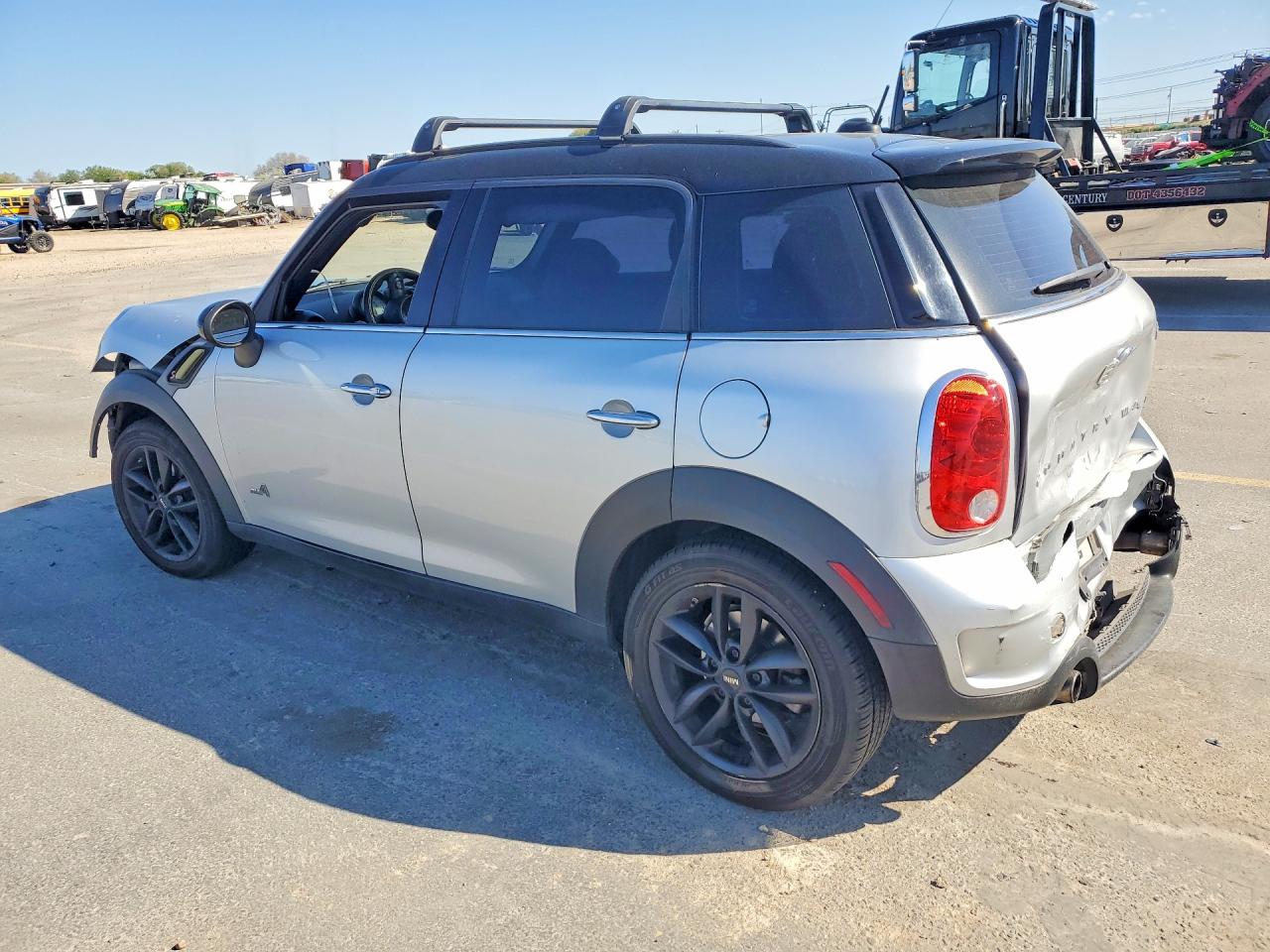 2014 MINI Cooper VIN WMWZC5C58EWP40464 photo 2