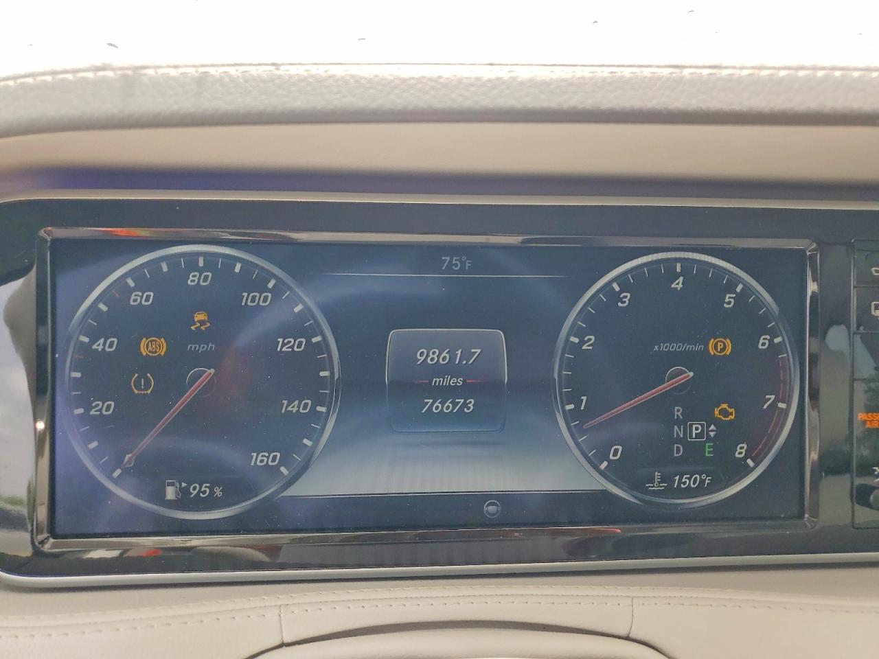 2015 Mercedes-Benz S class VIN WDDUG8FB4FA084160 photo 9