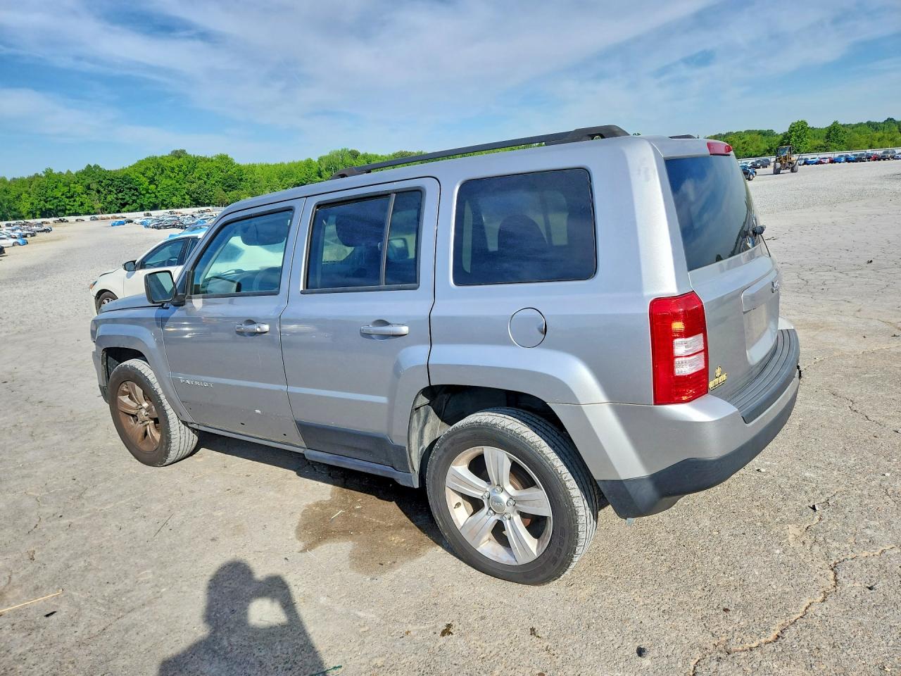 2017 JEEP Patriot VIN 1C4NJPFA3HD116681 photo 2
