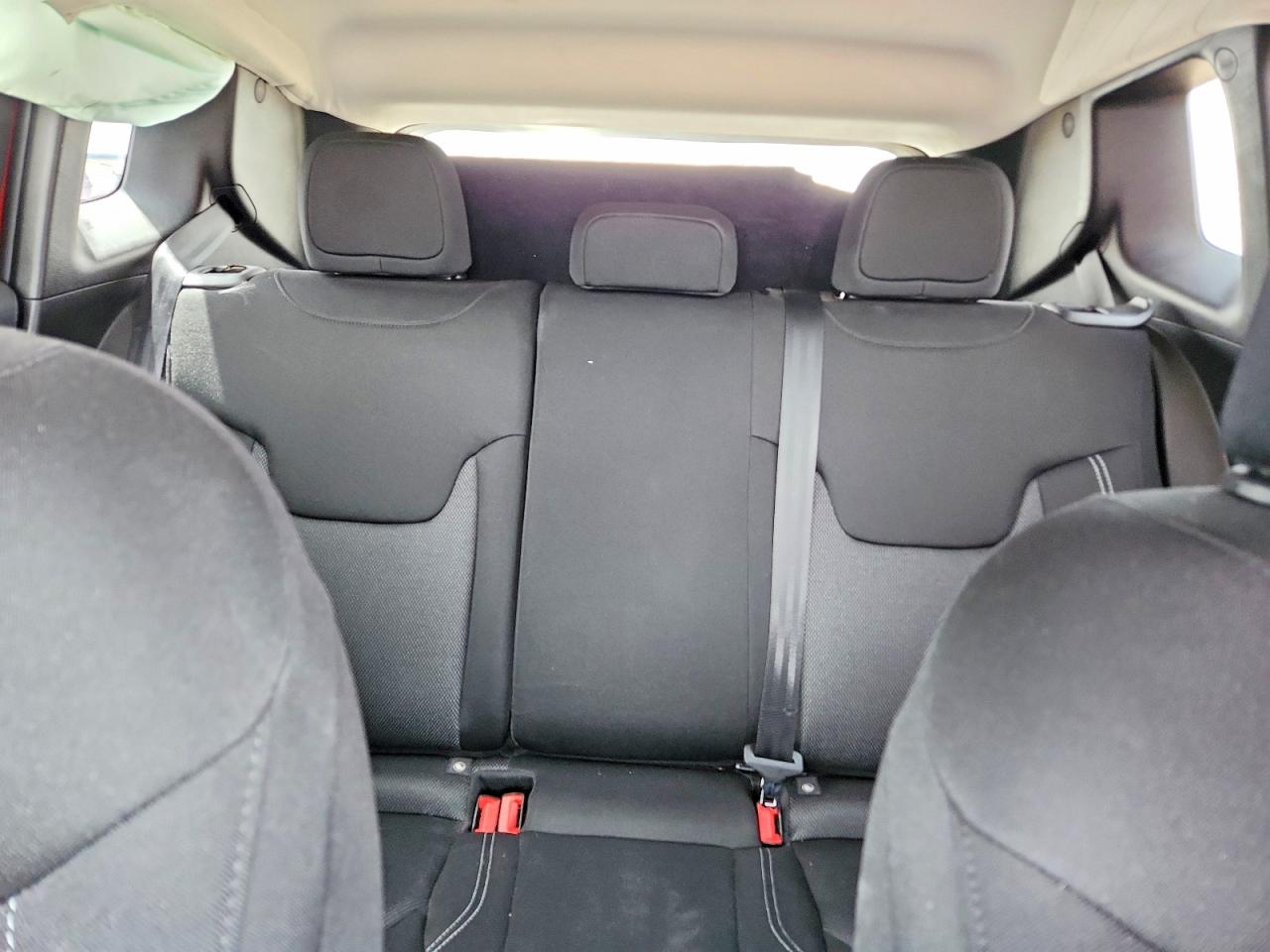 2020 Renegade VIN ZACNJBAB2LPL76502 photo 10