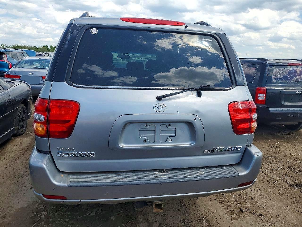 2003 Toyota Sequoia VIN 5TDBT44A73S196692 photo 6