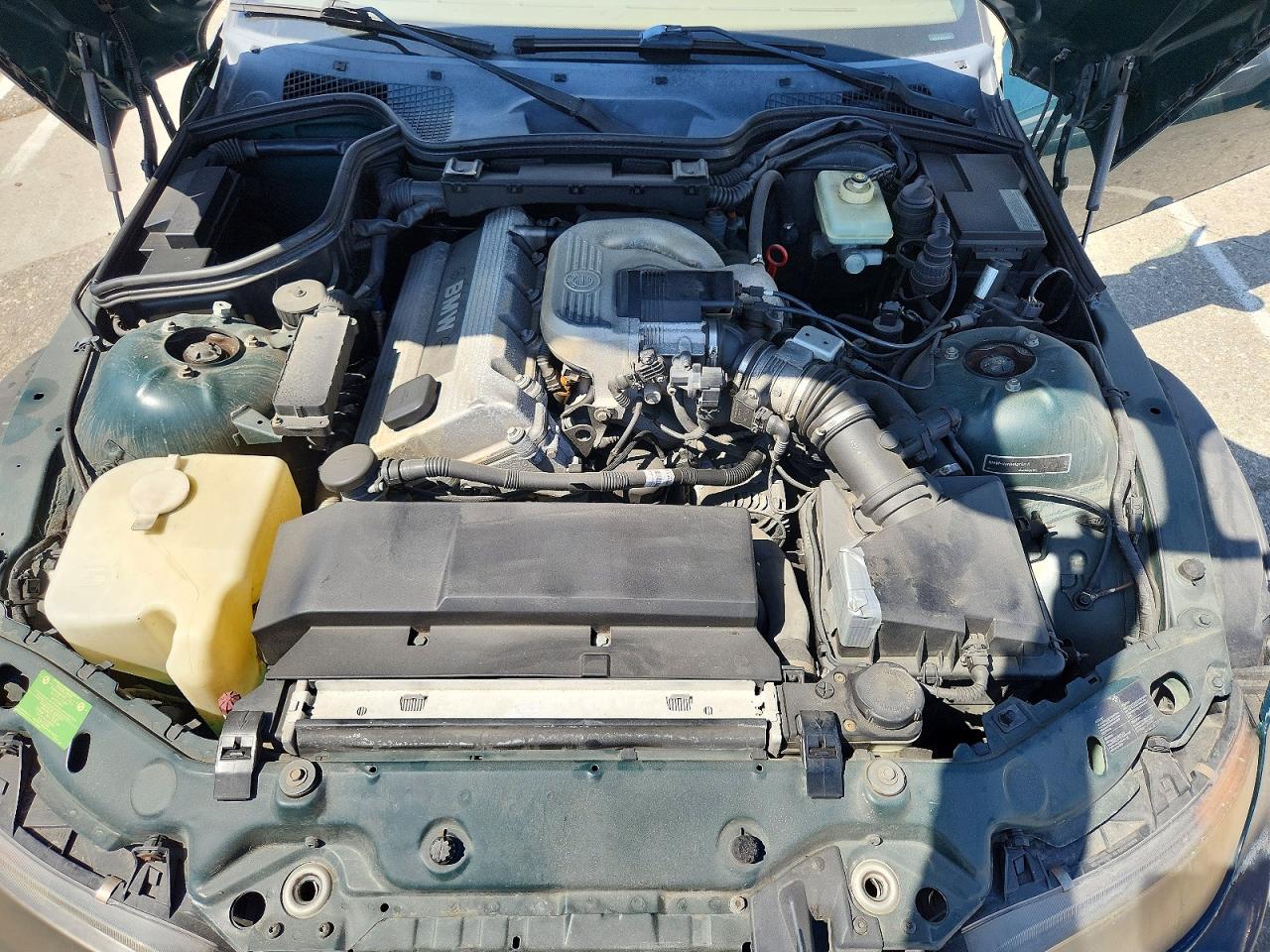 1997 BMW Z3 VIN 4USCH7324VLE05115 photo 11