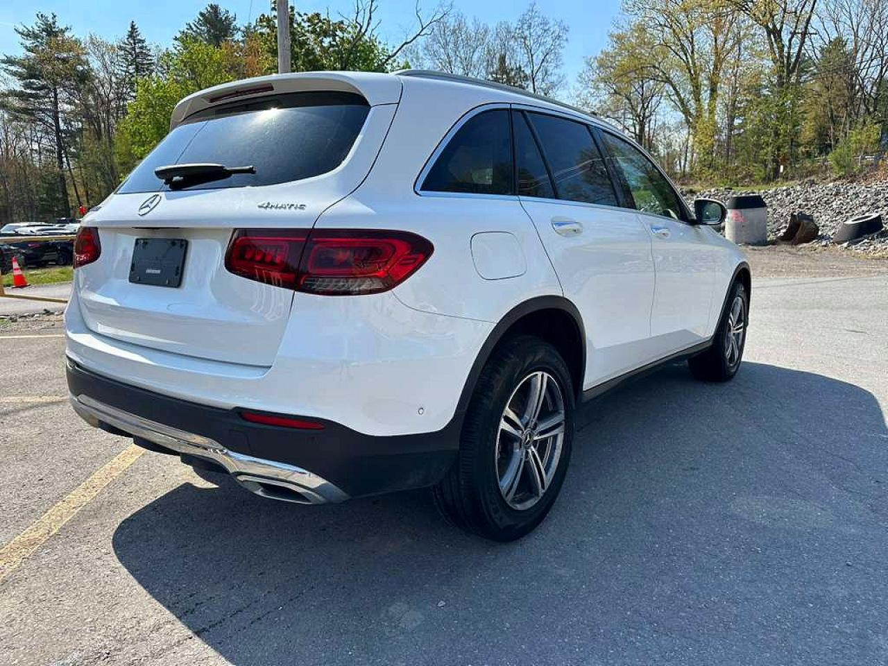 2022 Mercedes-Benz Glc class VIN W1N0G8EB7NV348059 photo 3