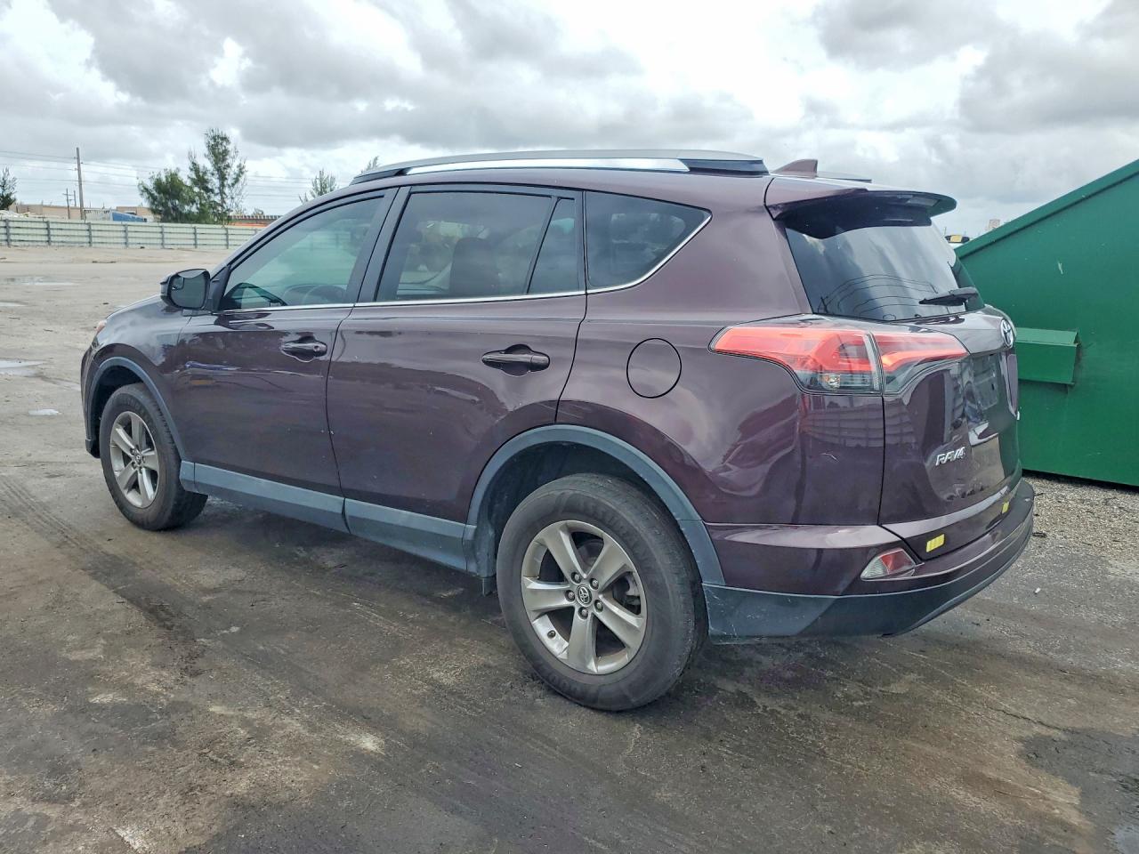 2018 Toyota Rav4 VIN 2T3ZFREV5JW445670 photo 2