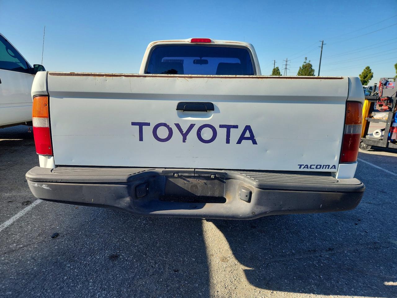 1995 TOYOTA Tacoma VIN 4TAUN41B5SZ012729 photo 6