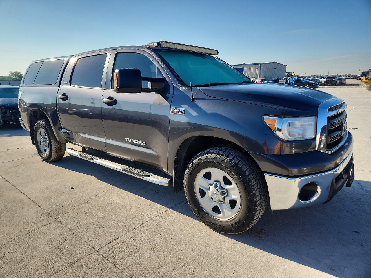 2012 Toyota Tundra VIN 5TFDW5F11CX235547 photo 4