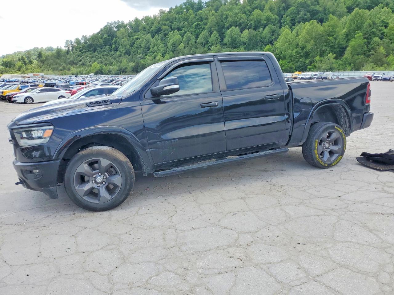 2020 Ram 1500 VIN 1C6SRFFT8LN307708 photo 1