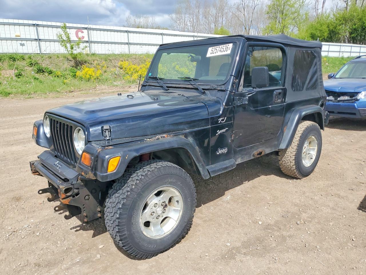 2002 Jeep Wrangler / VIN 1J4FA49S22P768280 photo 1