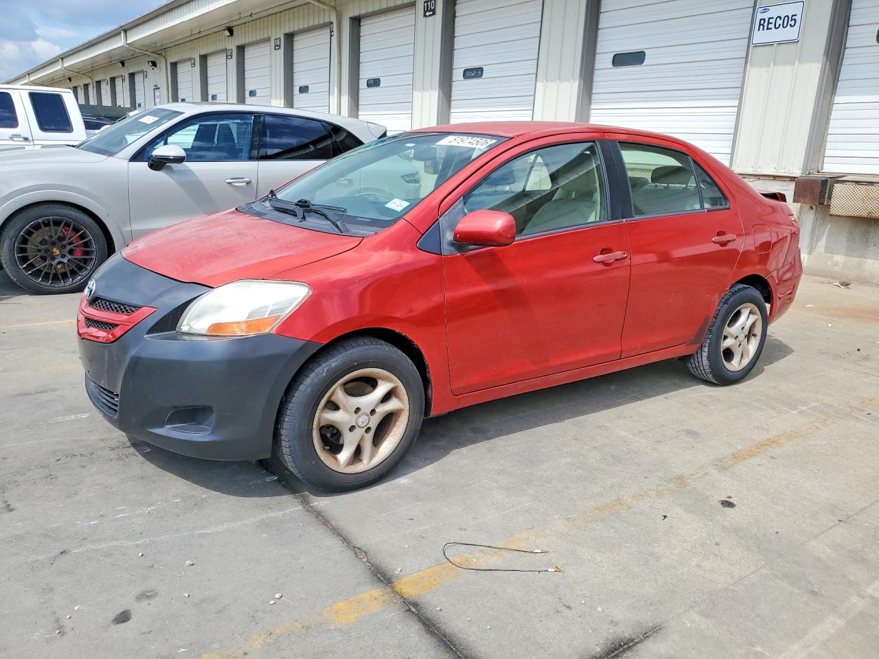 2007 TOYT Yaris VIN JTDBT923X71116774 photo 1