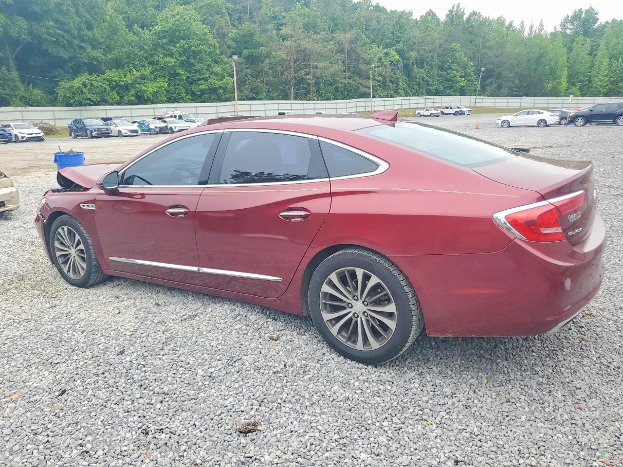 2017 Buick Lacrosse VIN 1G4ZP5SS0HU193622 photo 2