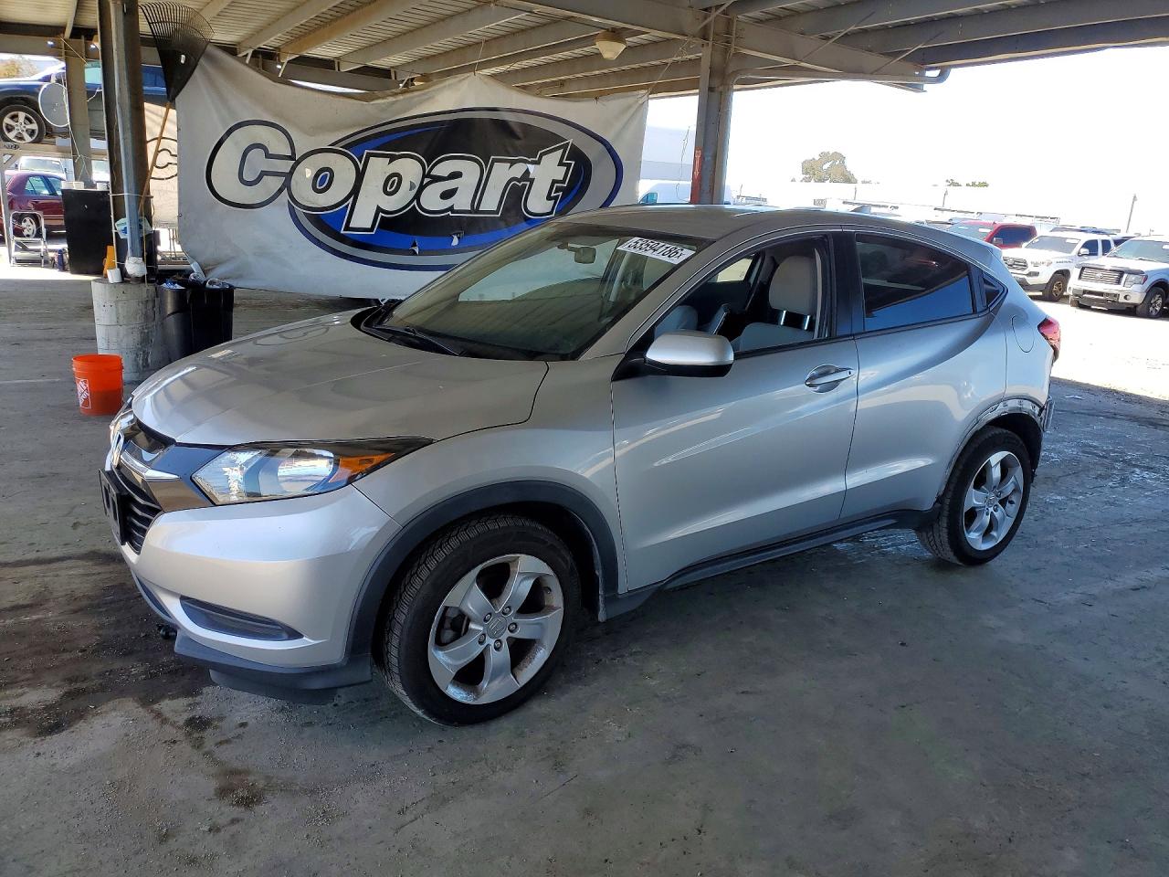 2016 Honda Hr-v VIN 3CZRU6H33GM747929 photo 1