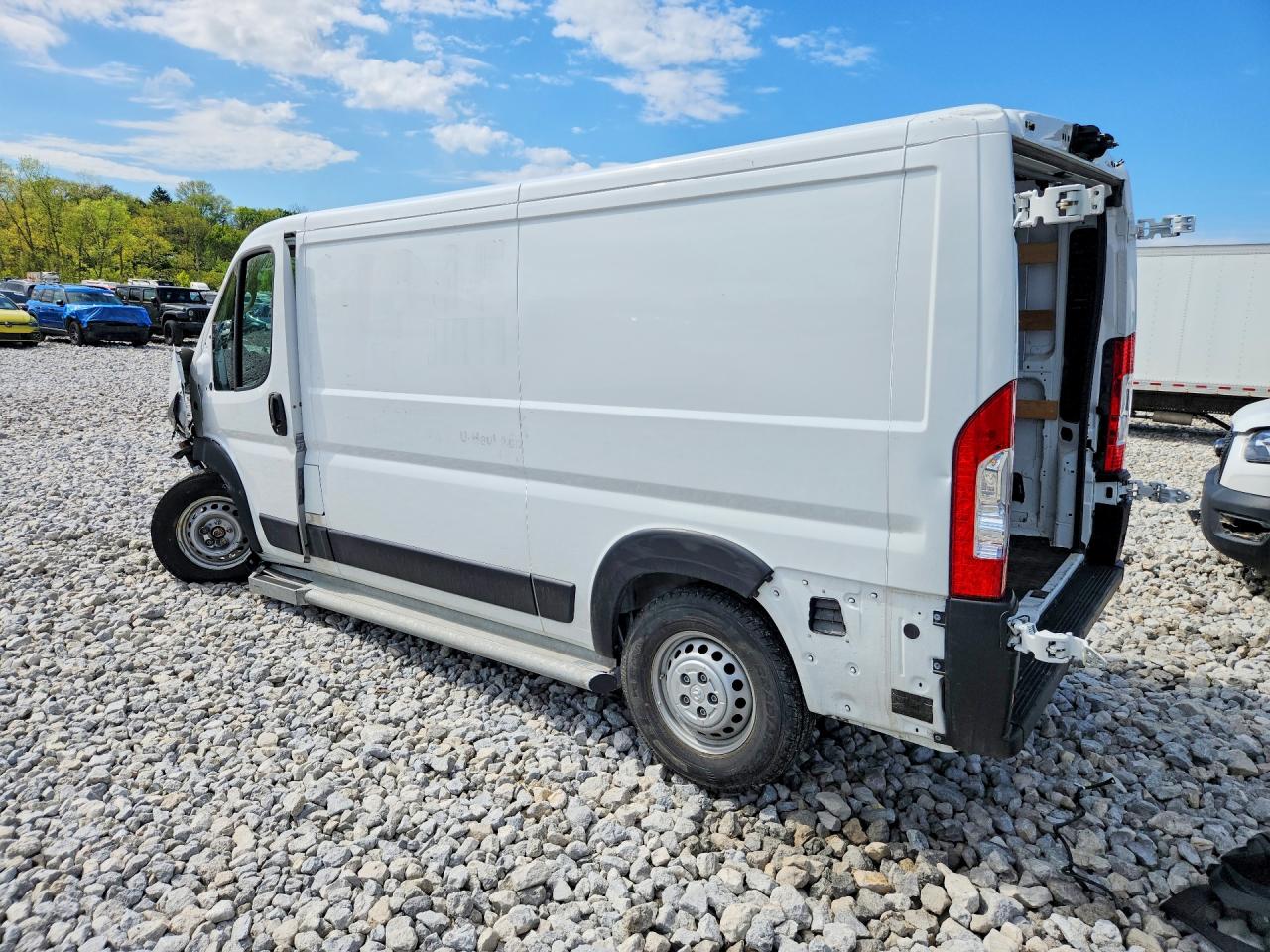 2025 Ram Promaster VIN 3C6LRVVG6SE514653 photo 2