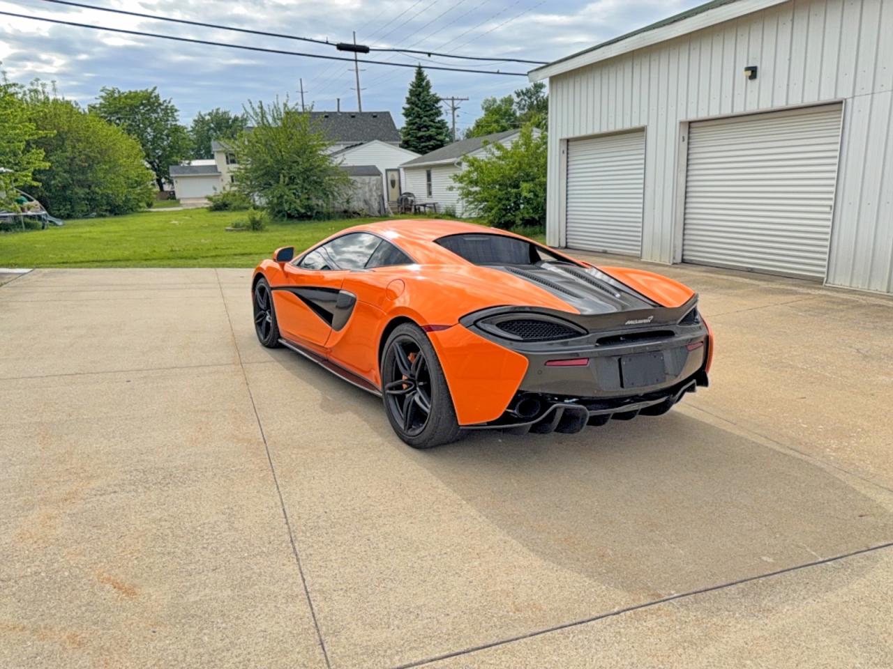 2016 Mclaren All other VIN SBM13DAA0GW000430 photo 3