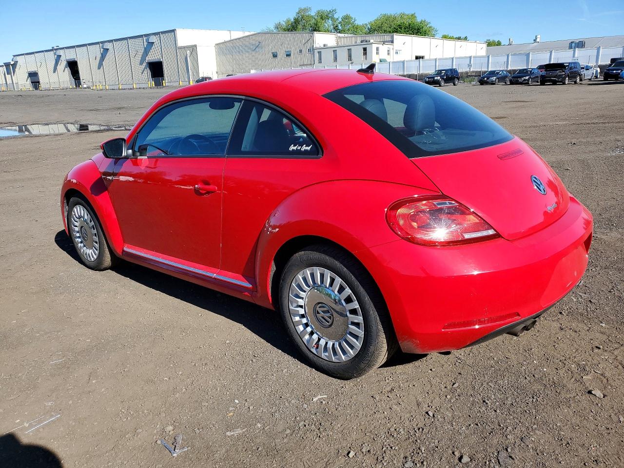2014 Volkswagen Beetle VIN 3VWJP7AT8EM615463 photo 2