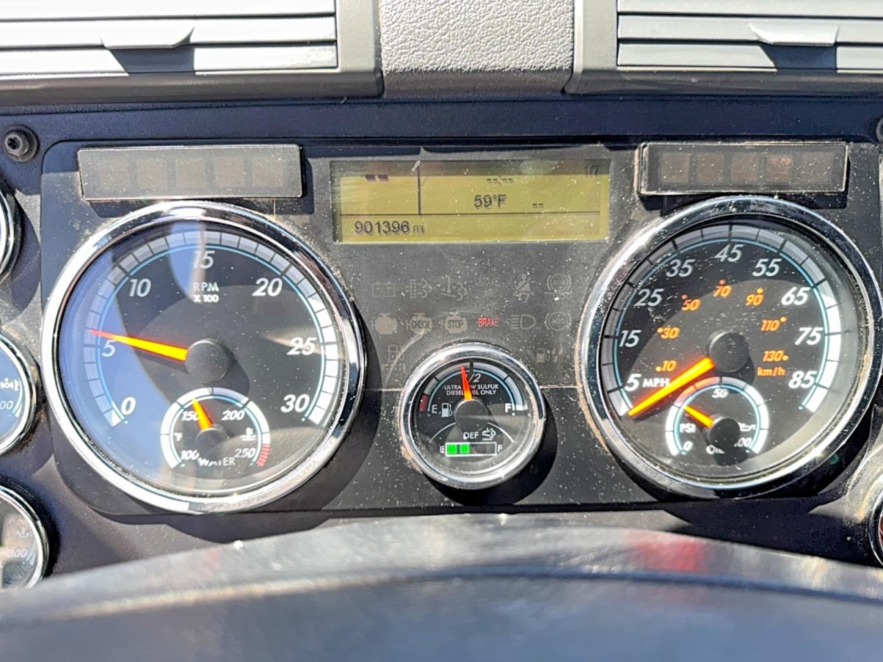 2015 FREIGHTLINER All other VIN 3AKJGLD56FSGF3152 photo 8