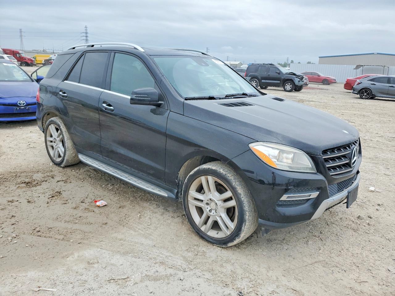 2014 Mercedes-Benz M-class VIN 4JGDA5JB9EA424687 photo 4
