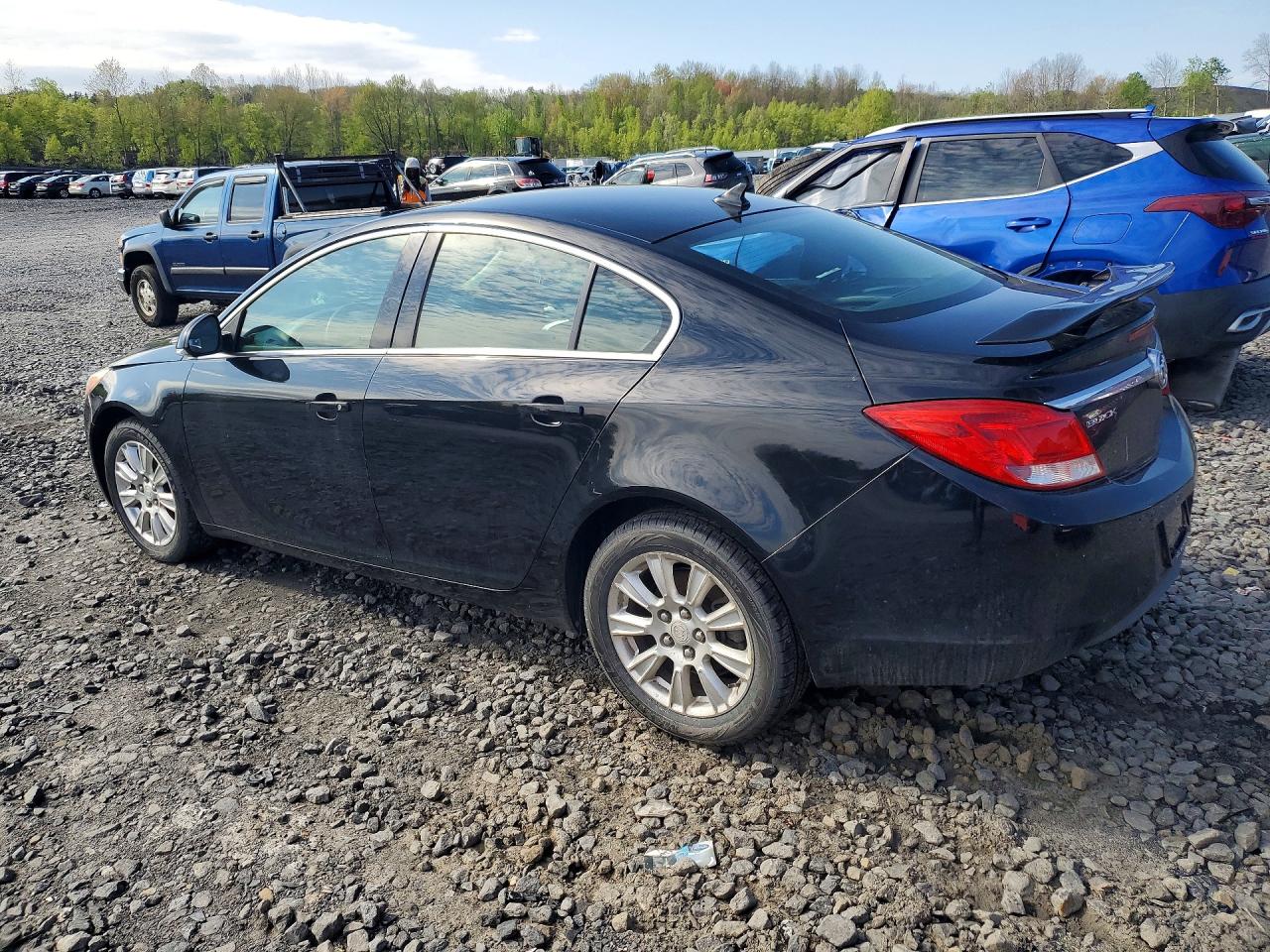 2012 Buick Regal VIN 2G4GR5ER8C9154857 photo 2