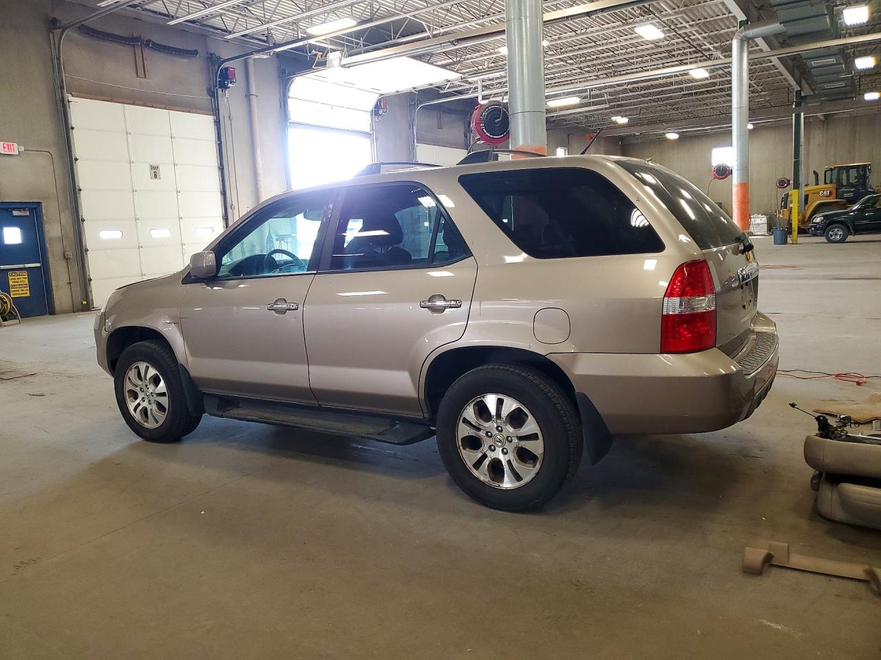 2003 Acura Mdx VIN 2HNYD18683H555696 photo 2