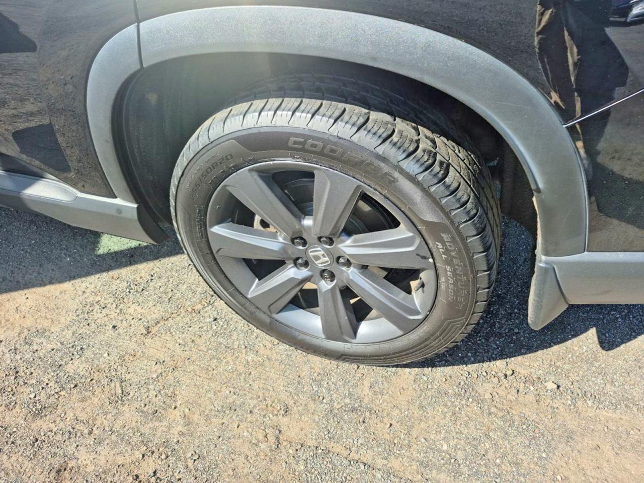 2023 Honda Pilot VIN 5FNYG1H33PB013968 photo 11