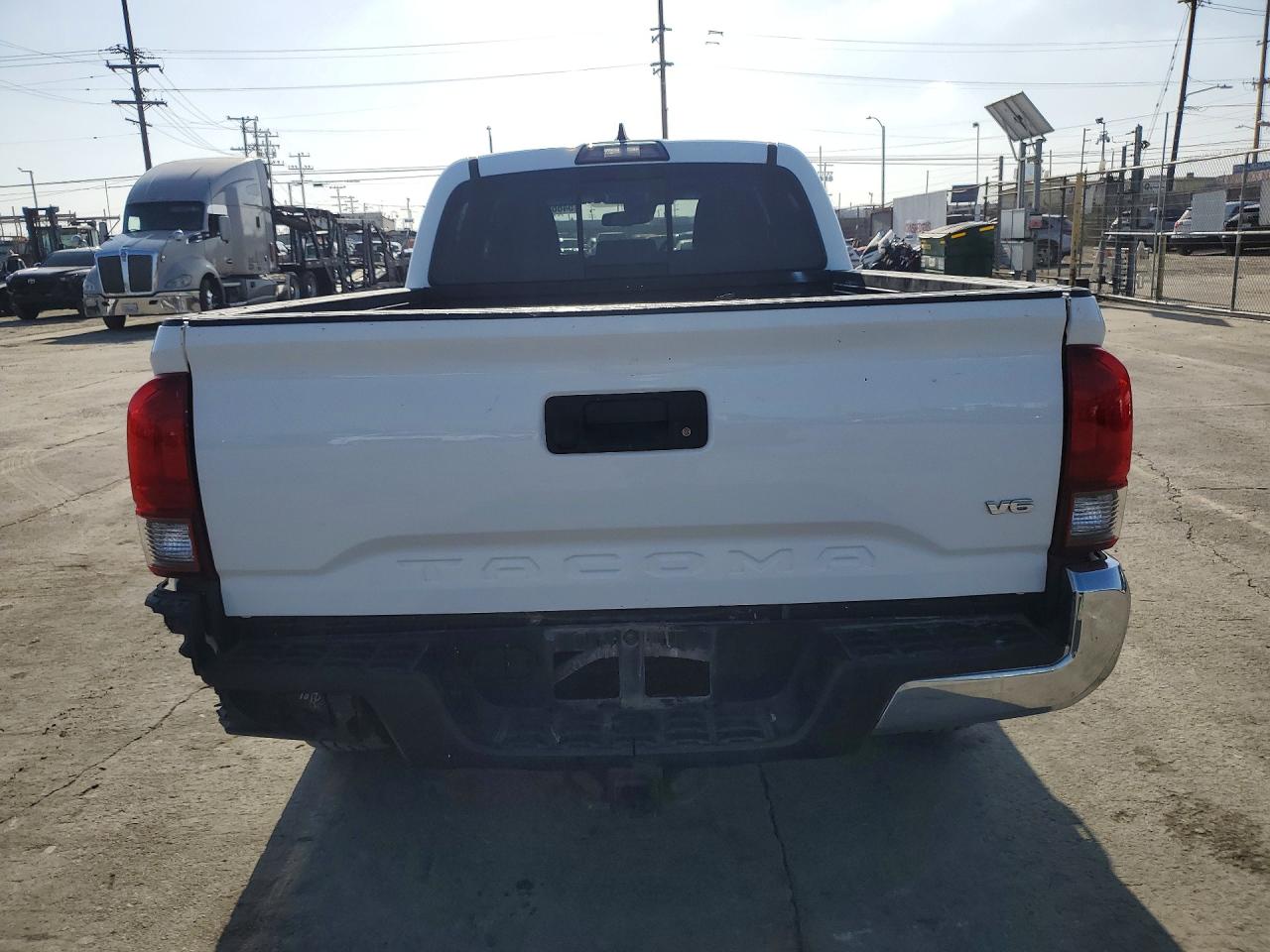 2019 Toyota Tacoma VIN 3TMDZ5BN8KM078510 photo 6