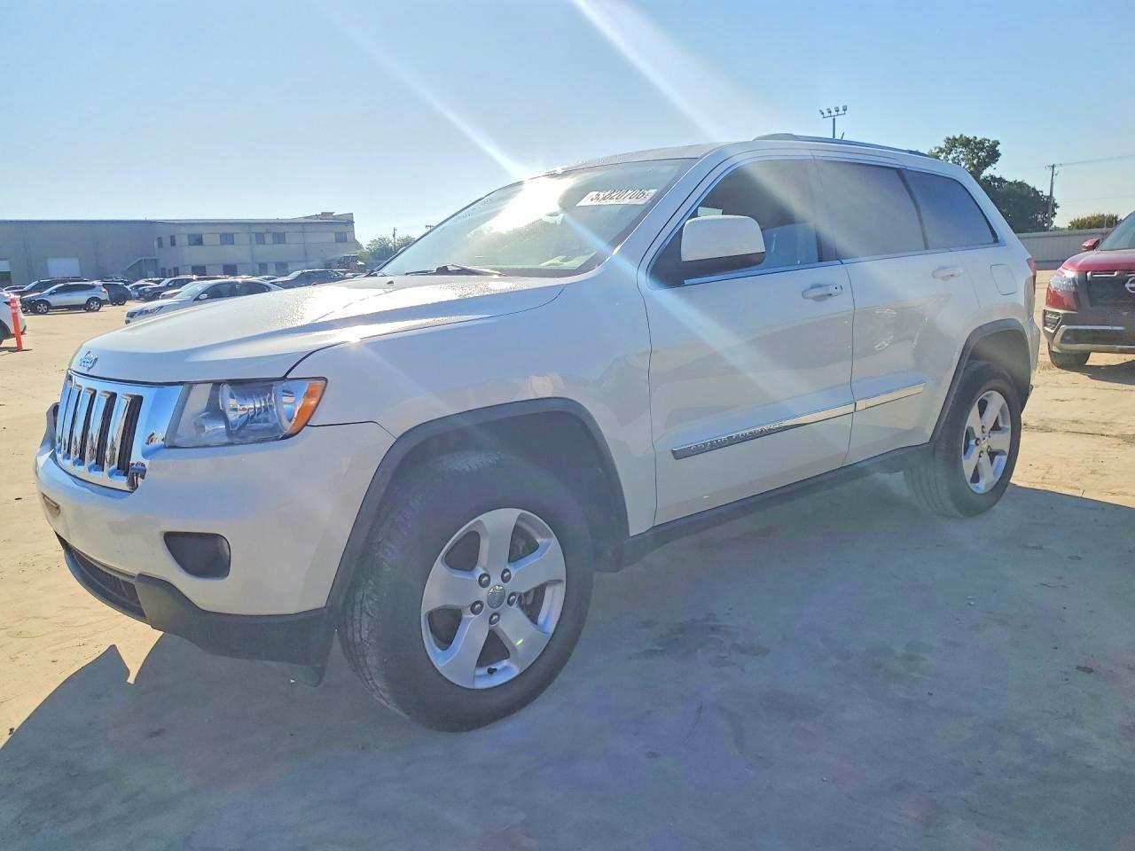 2011 Jeep Cherokee VIN 1J4RS4GG7BC582900 photo 1