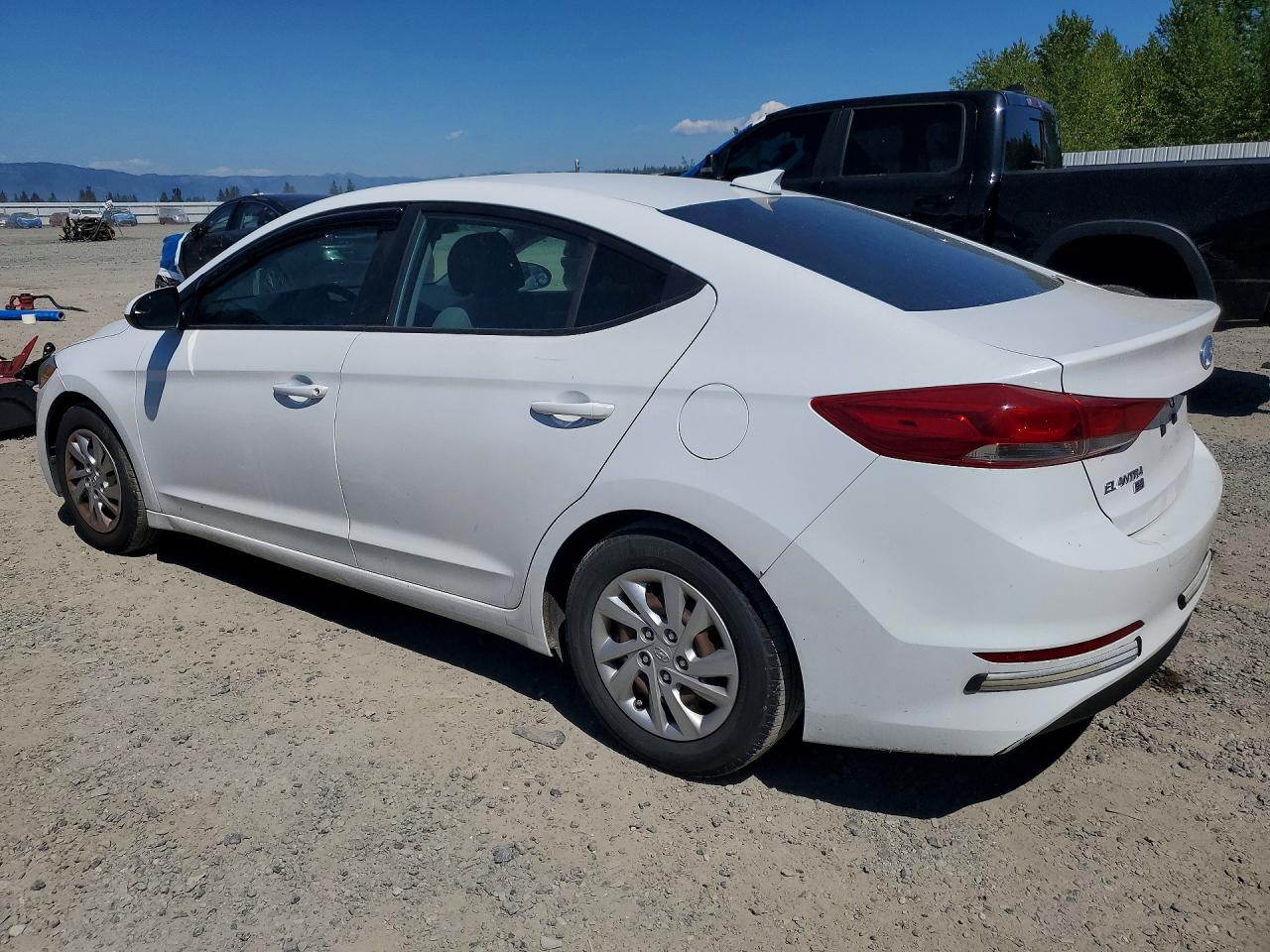 2017 Hyundai Elantra VIN 5NPD74LF9HH092518 photo 2