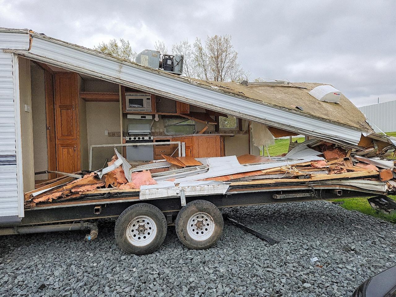2003 JAYCO All models VIN 1UJBJ02R3317C0114 photo 9