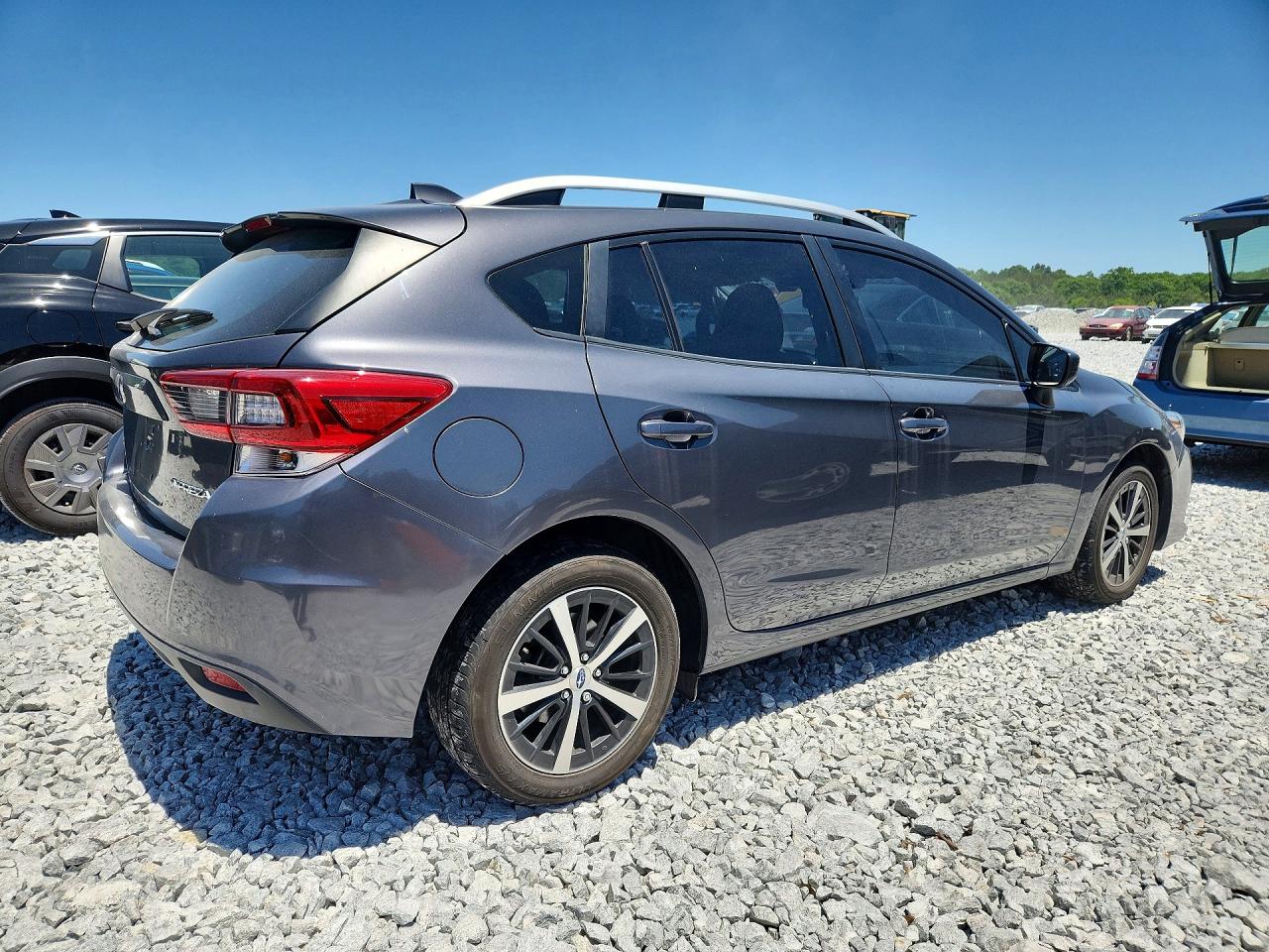 2021 Subaru Impreza VIN 4S3GTAV66M3714373 photo 3