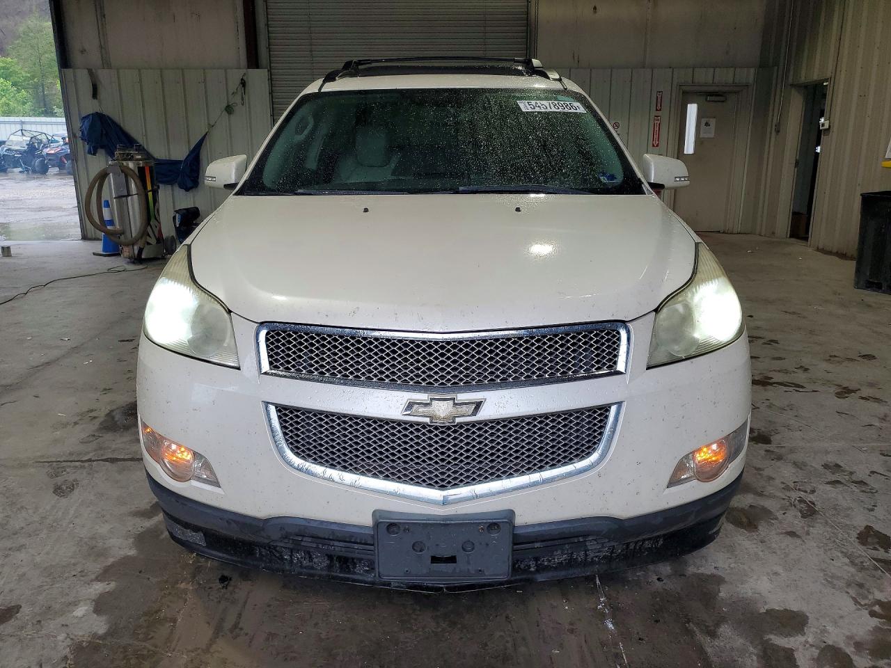 2011 Chevrolet Traverse VIN 1GNKVLED3BJ204867 photo 5