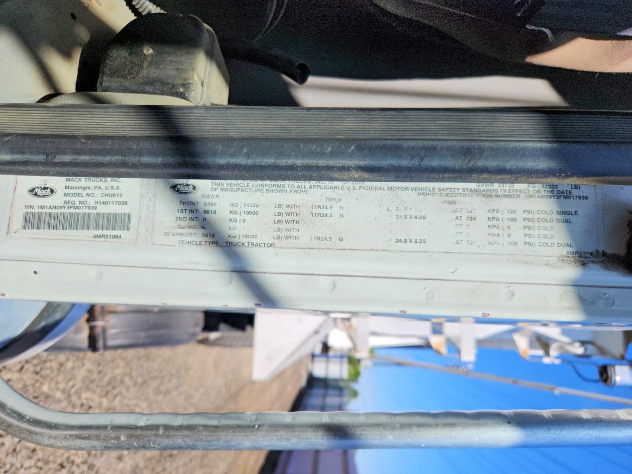 2015 MACK All models VIN 1M1AN09Y3FM017939 photo 10