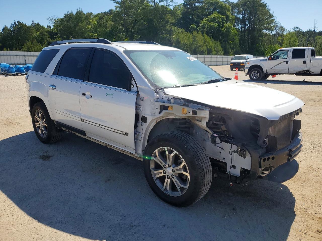 2016 GMC Acadia VIN 1GKKRSKD3GJ153359 photo 4