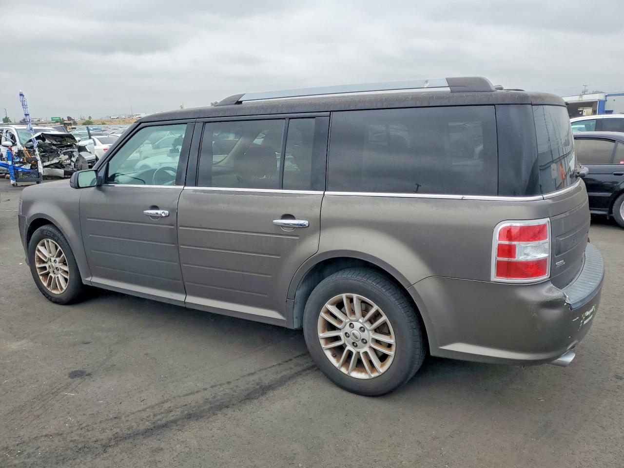 2018 FORD Flex VIN 2FMHK6C84JBA22869 photo 2