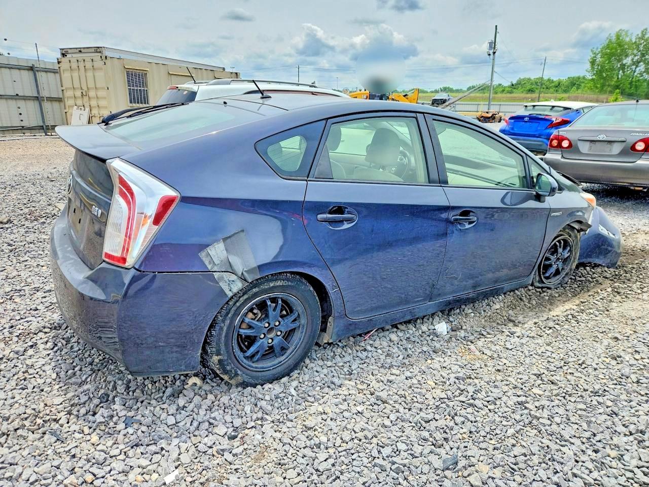 2015 TOYOTA Prius VIN JTDKN3DU3F0438044 photo 3
