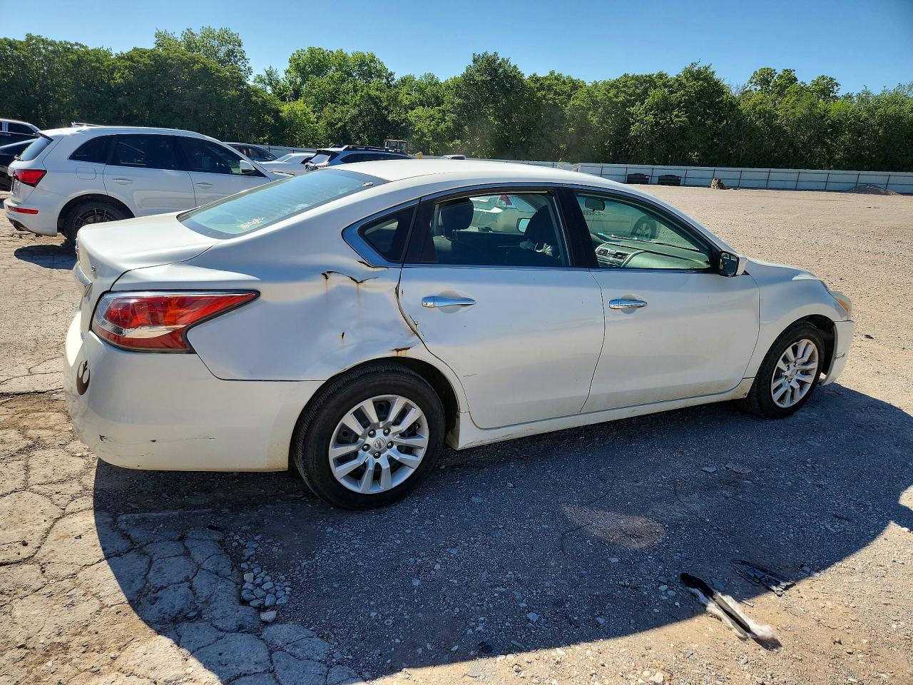 2014 NISS Altima VIN 1N4AL3APXEC197991 photo 3