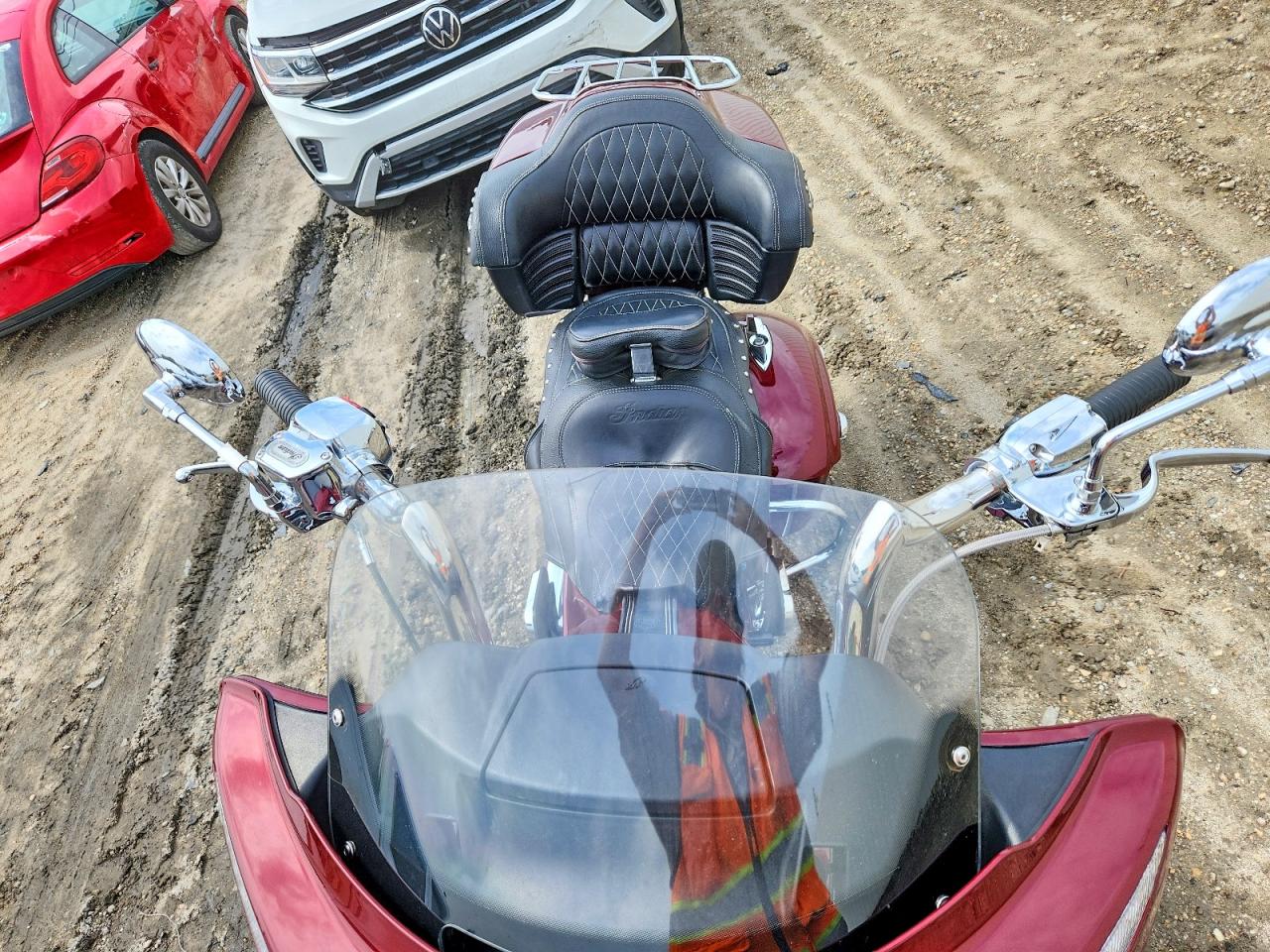 2017 INDIAN Motorcycle VIN 56KTRAAA1H3345090 photo 5