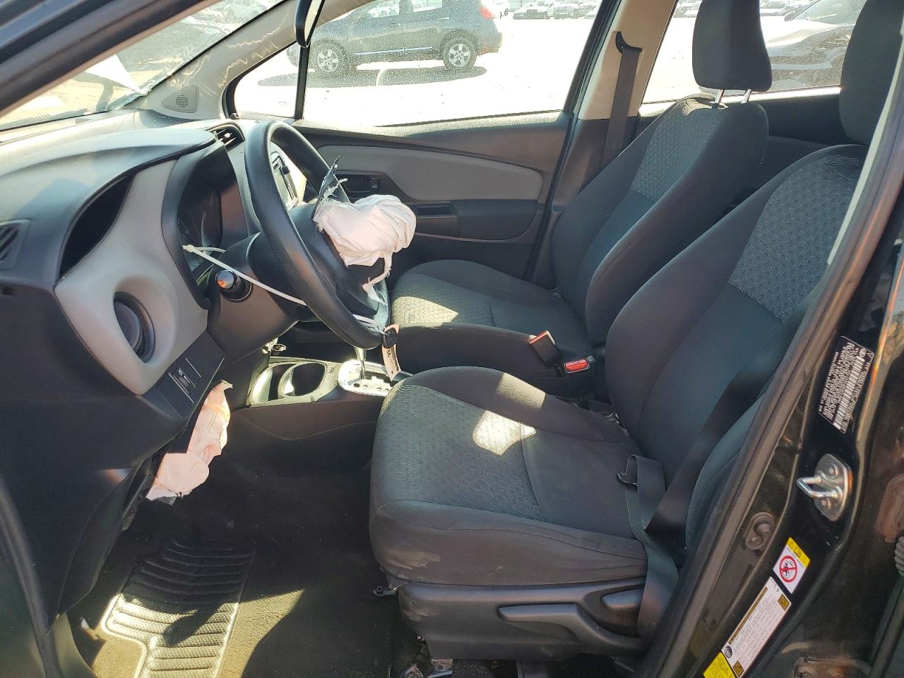 2015 Toyota Yaris VIN VNKKTUD33FA047724 photo 7
