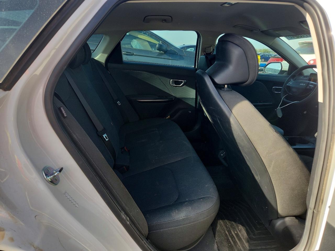 2025 Kia All other VIN 3KPFT4DE3SE072965 photo 10