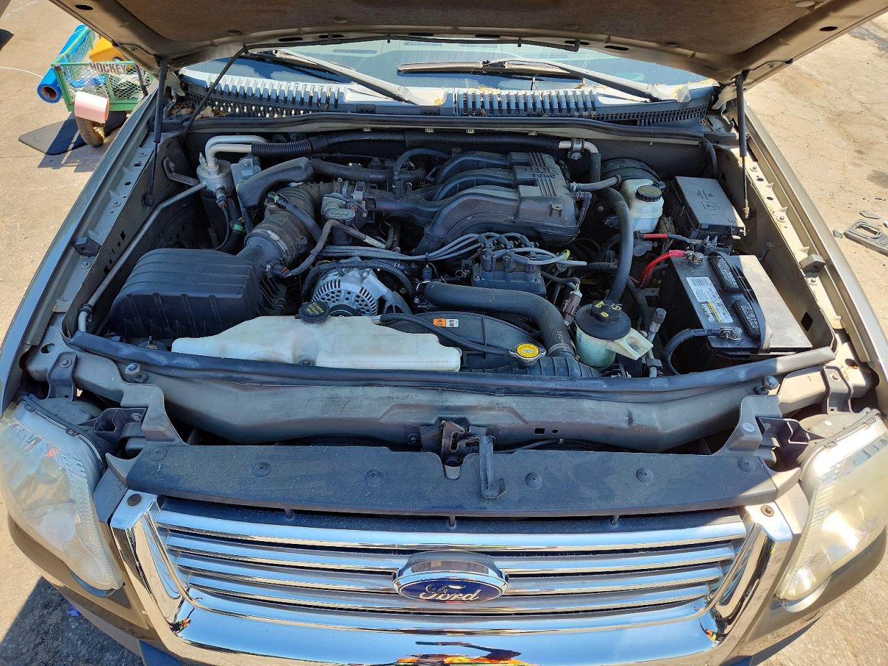 2006 Ford Explorer VIN 1FMEU63E26UA26701 photo 12