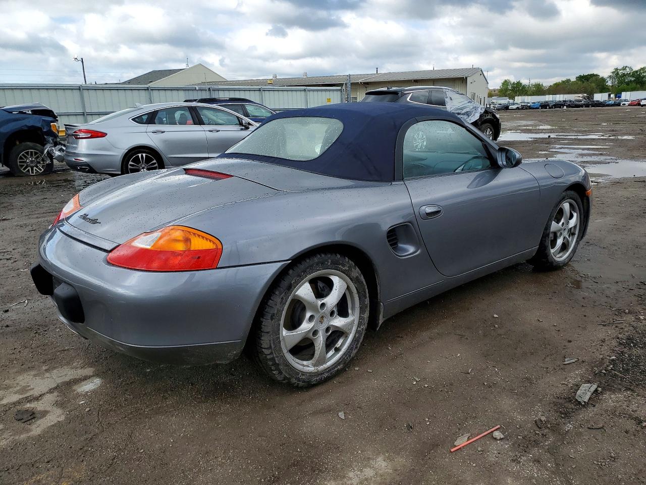 2001 Porsche Boxster VIN WP0CA29891U626333 photo 3
