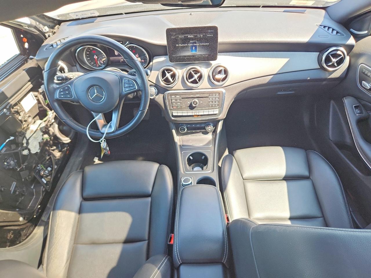 2019 MERCEDES-BENZ Gla-class VIN WDCTG4GB2KJ552985 photo 8