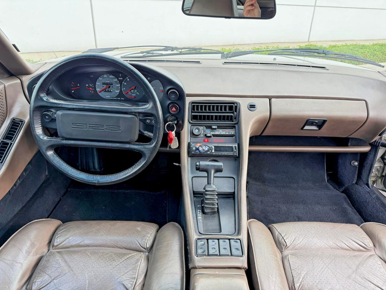 1982 Porsche 928 VIN WP0JA092XCS820309 photo 9