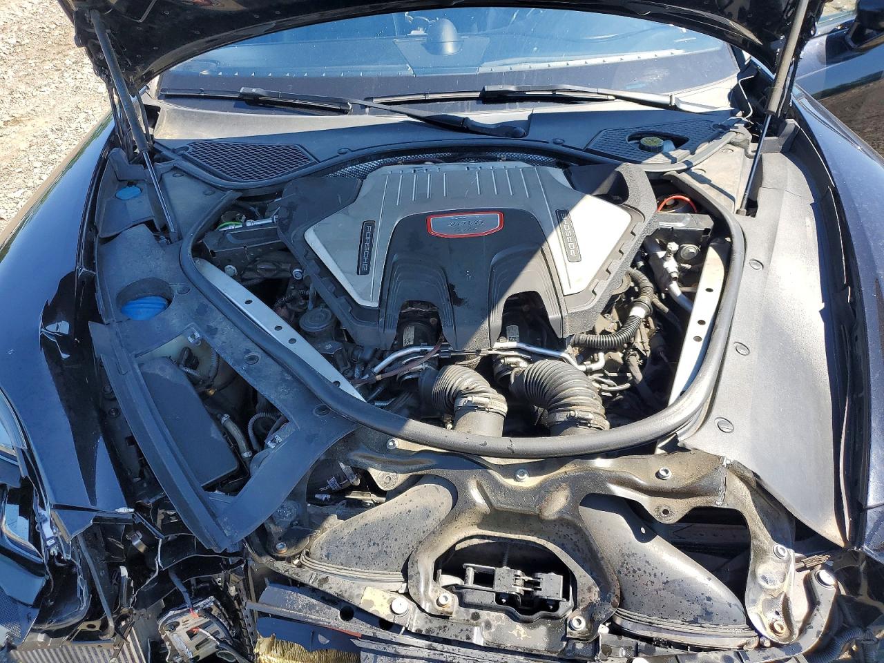 2017 Porsche Panamera VIN WP0AF2A73HL152875 photo 11