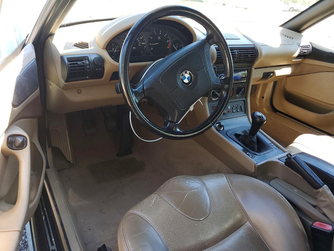 1998 BMW Z3 VIN 4USCH7327WLE07460 photo 8