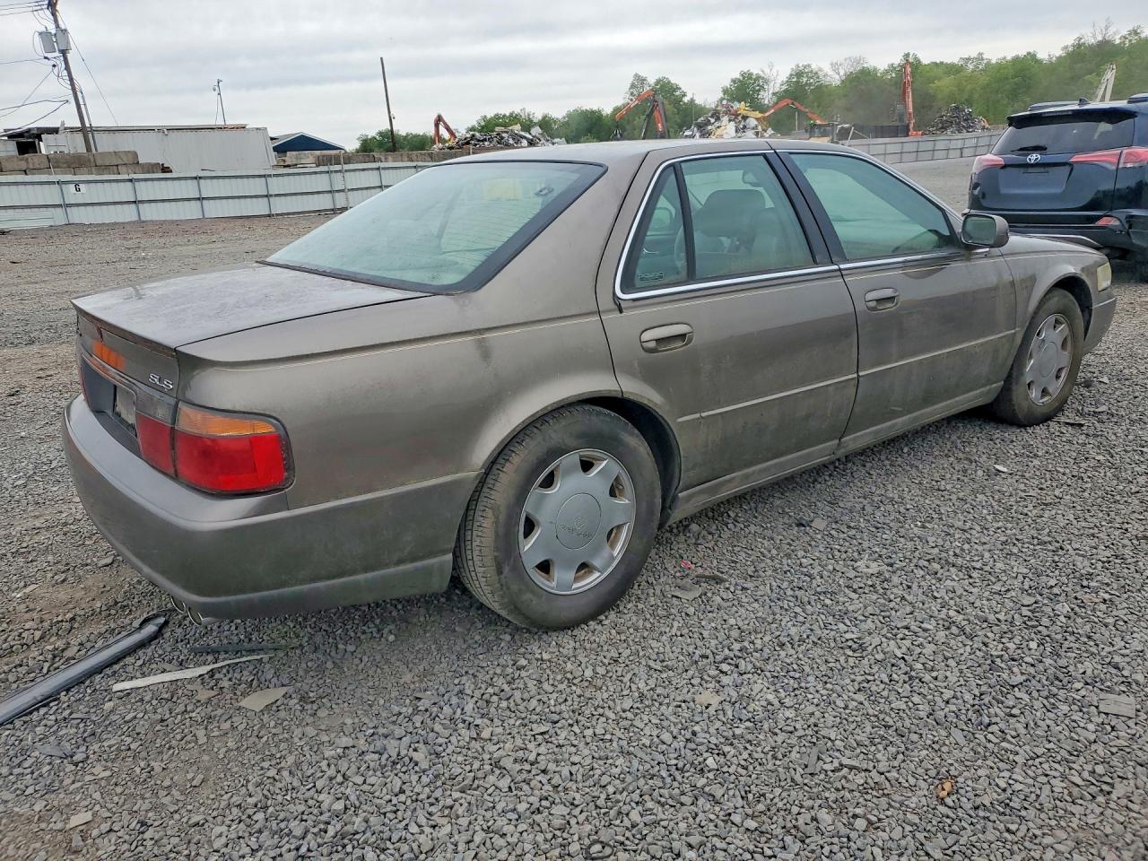 2000 Cadillac Seville VIN 1G6KS54Y8YU257754 photo 3