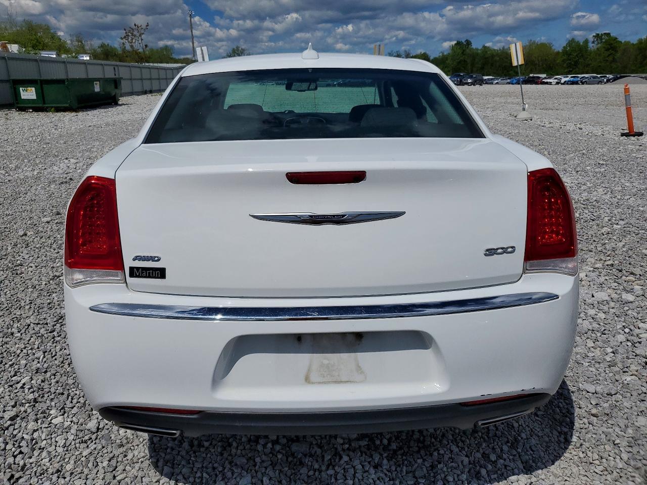 2020 Chrysler 300 VIN 2C3CCARG2LH115939 photo 6