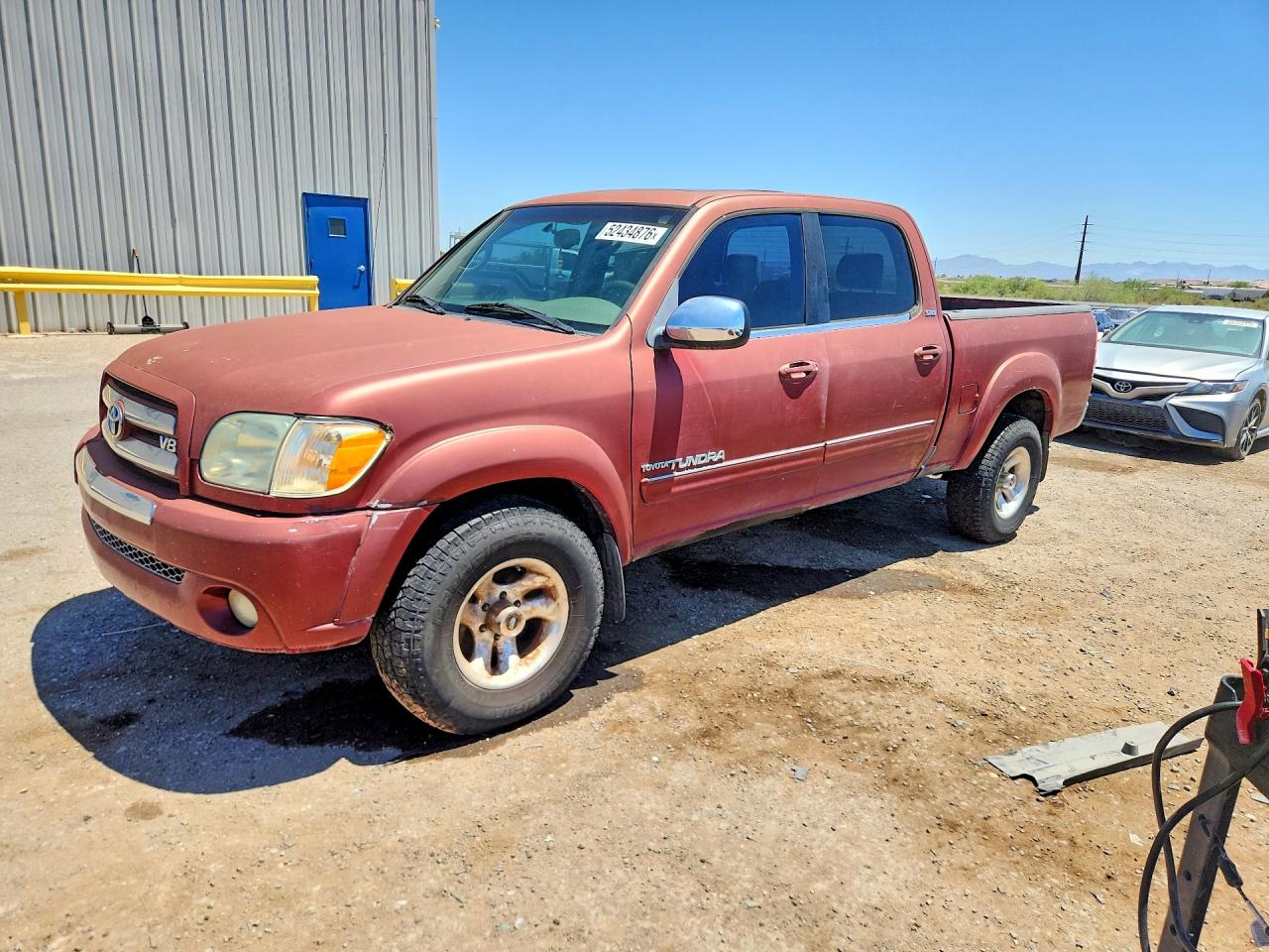 2005 Toyota Tundra VIN 5TBET34145S475522 photo 1