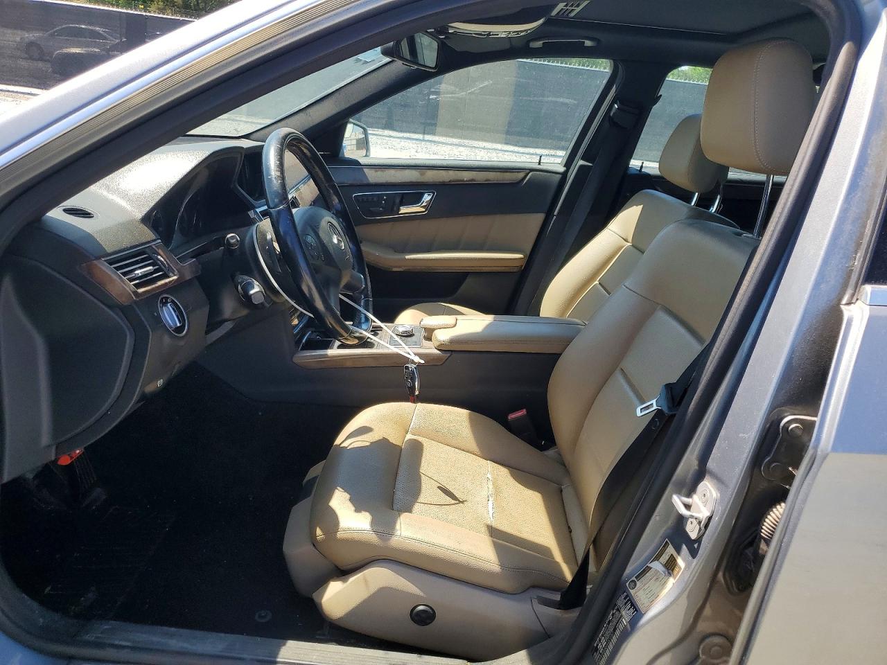 2011 Mercedes-Benz E-class VIN WDDHF2EBXBA451057 photo 7