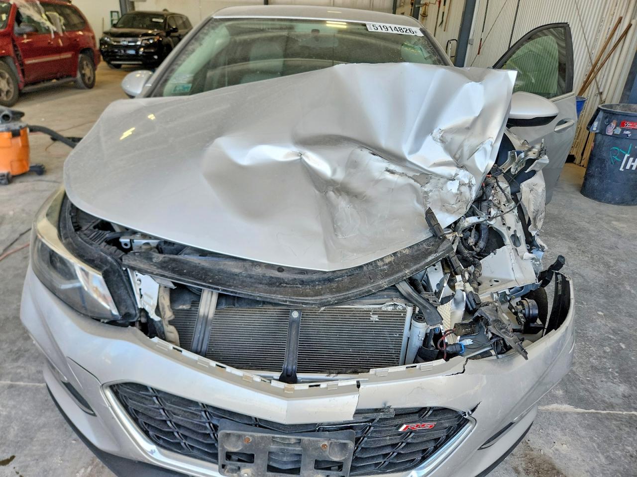 2018 Chevrolet Cruze VIN 1G1BD5SM9J7164388 photo 11