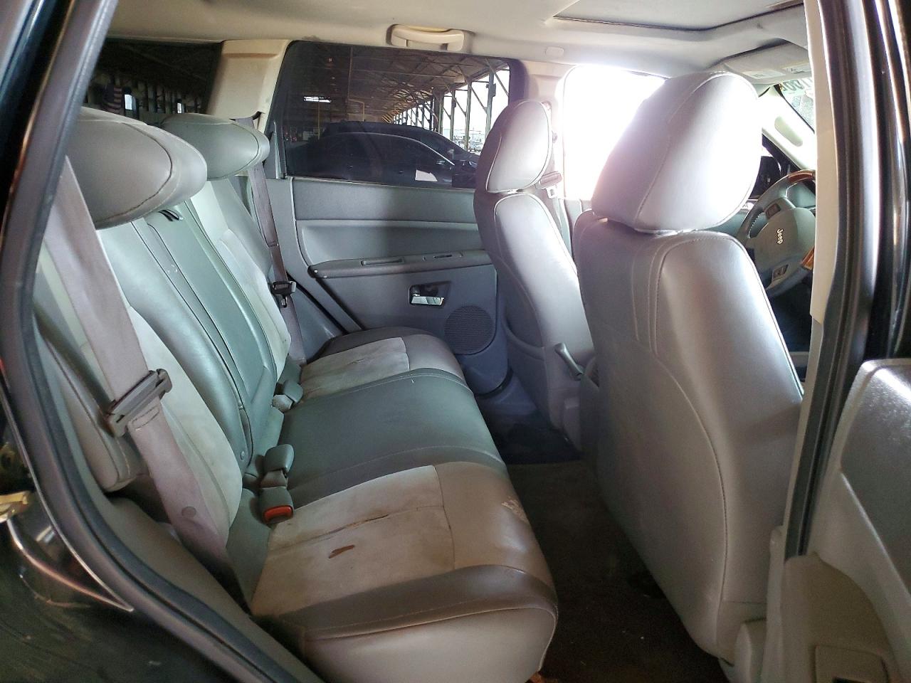 2006 Jeep Cherokee VIN 1J8HS68286C251774 photo 10