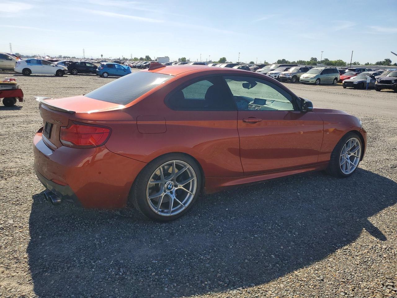 2018 BMW M2 VIN WBA2J5C51JVC07267 photo 3